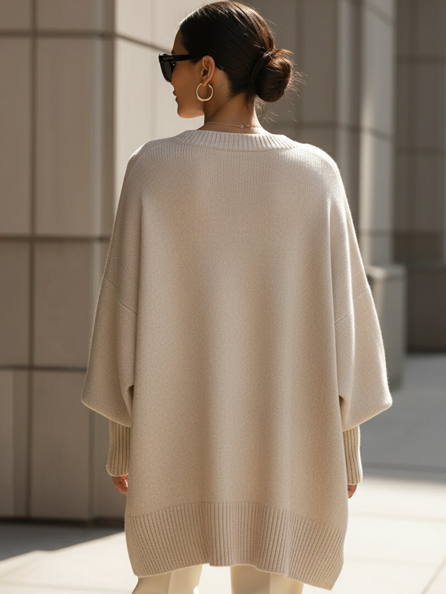 Women oversized pullover sweater in relaxed fit, available in beige black and olive green