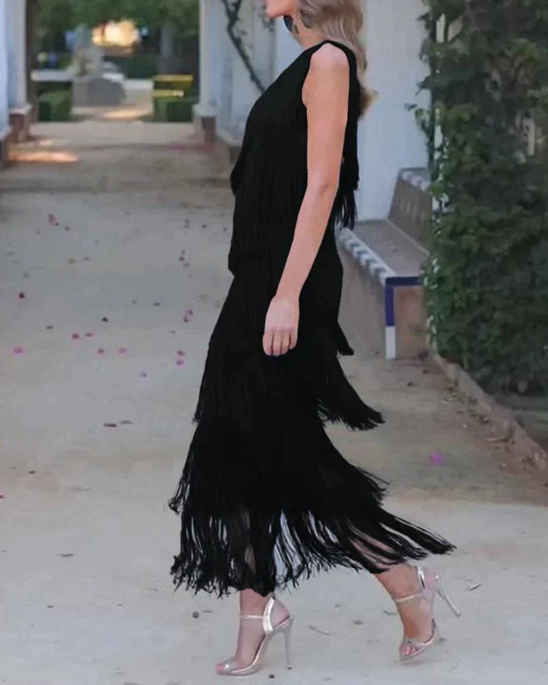 Long summer dress women dropped shoulder maxi length, relaxed one-piece design