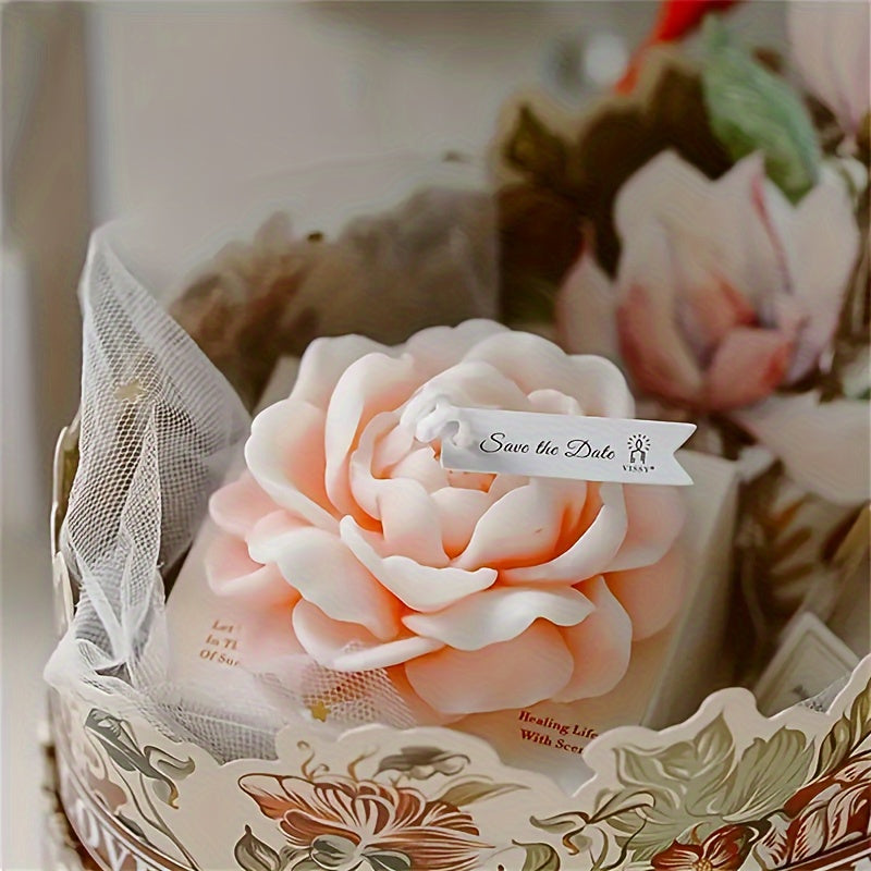 Leah | Scented Candle | Carnation Fragrance, Decorative Gift | Paraffin