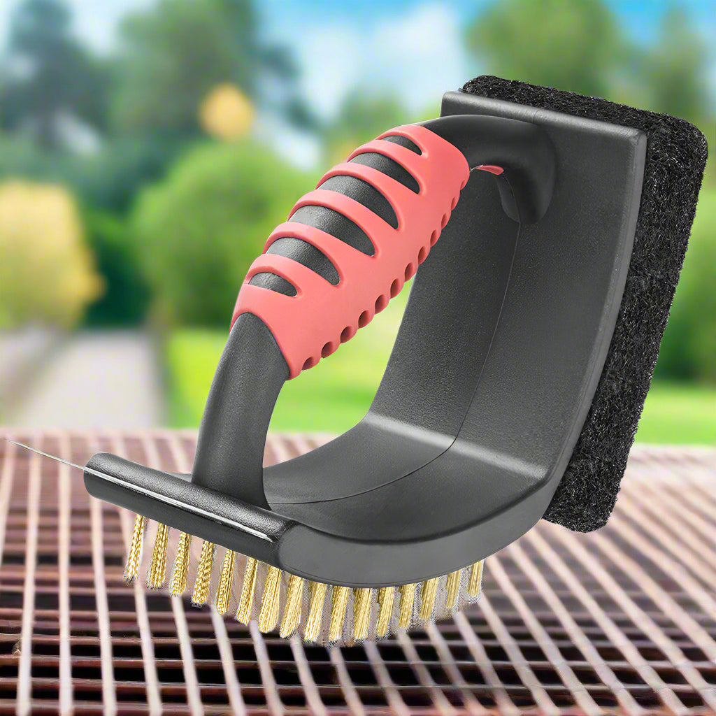 Giselle | Grill Brush | 3-in-1 Brass Bristles & Copper Scraper | Black