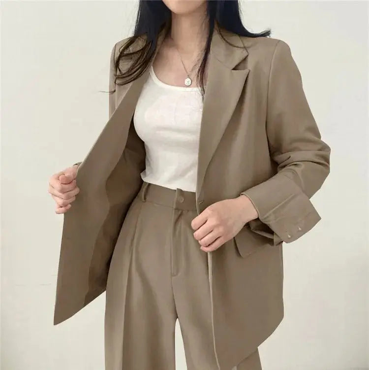Ondine | Women's Blazer & Straight-Leg Trouser Set | Solid Color