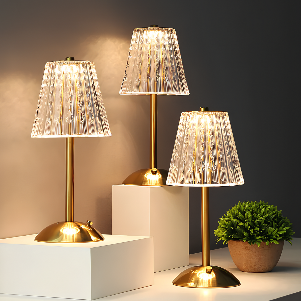 Kaia | Crystal Table Lamp | Cordless, Touch Control, Rechargeable | LED