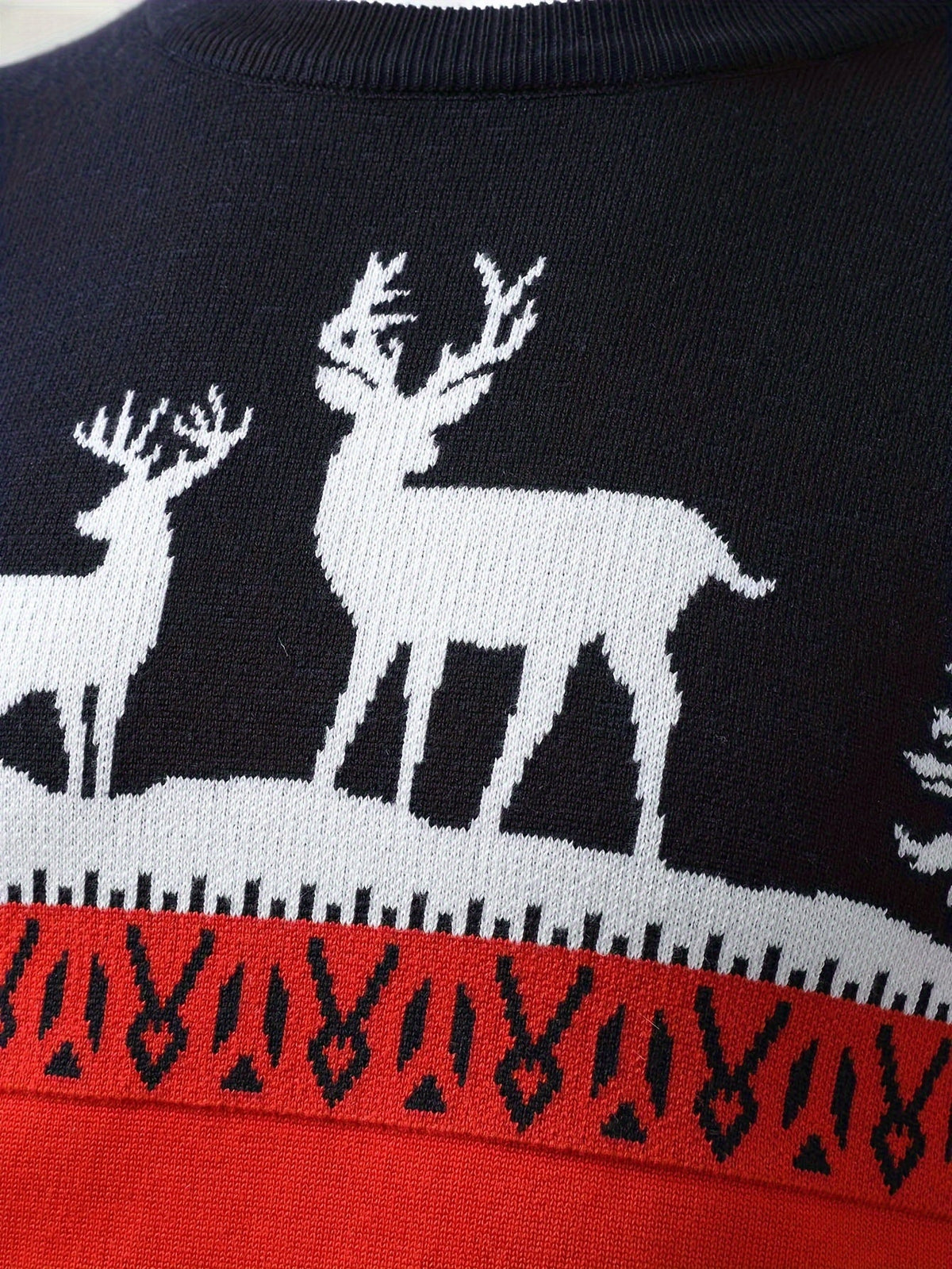 Christmas Sweater Men Reindeer Motif Knit Pullover Crew Neck