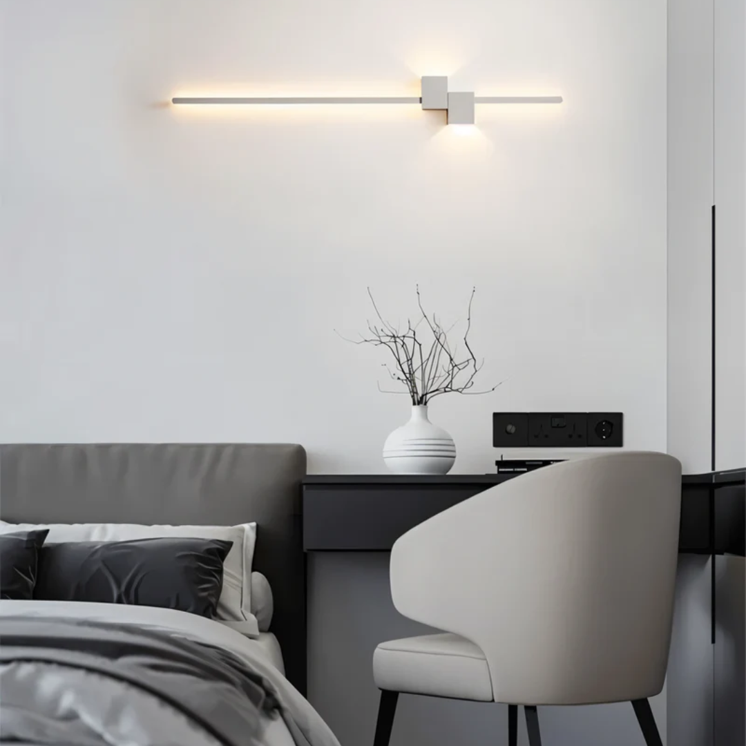 Bea | LED Wall Light | Minimalist Indoor Lamp | Aluminum, 3000K Warm White