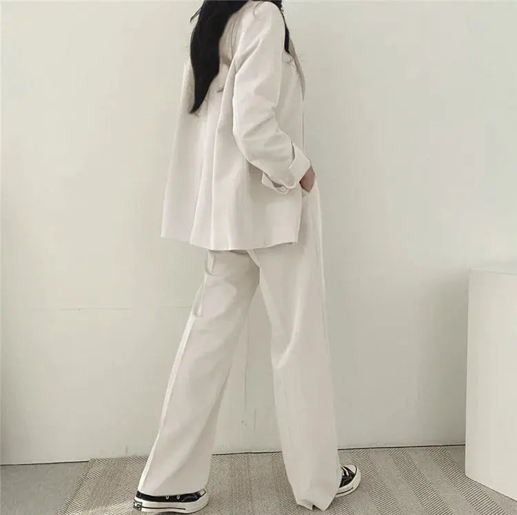 Ondine | Women's Blazer & Straight-Leg Trouser Set | Solid Color