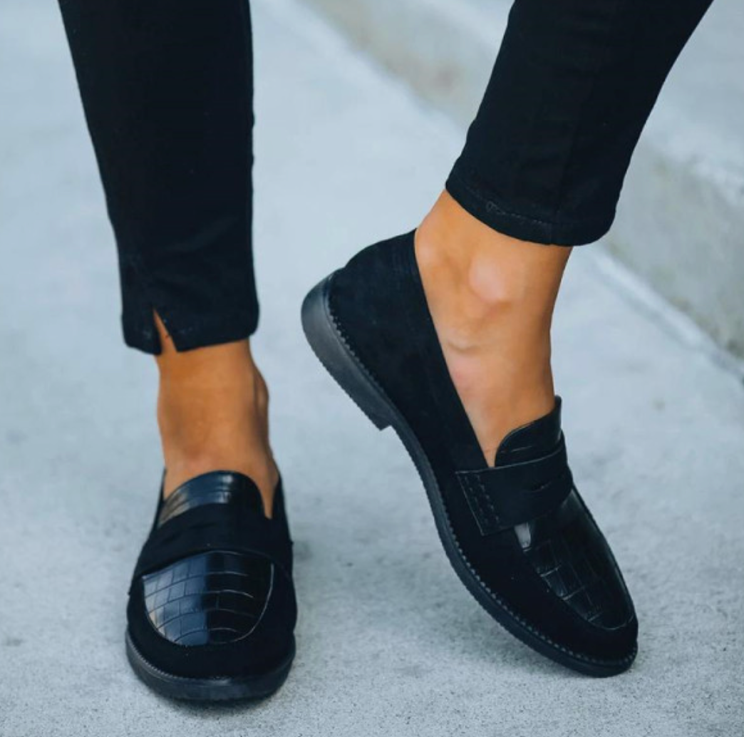 Willa | Women's Loafers | Black, Flat, Slip-On | Casual & Versatile