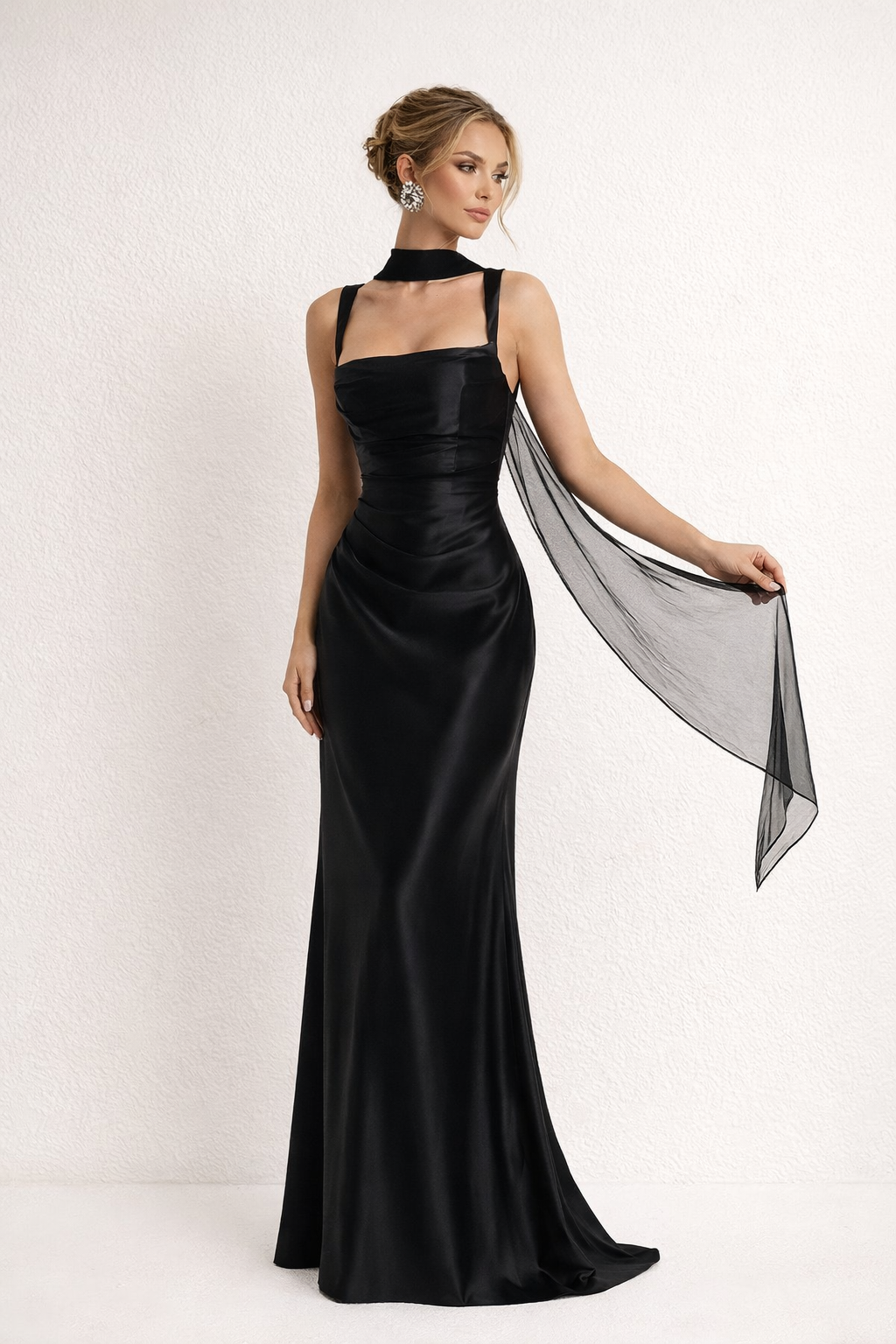 Linnea | Women's Maxi Dress | Strapless, Slim Fit | Formal Evening