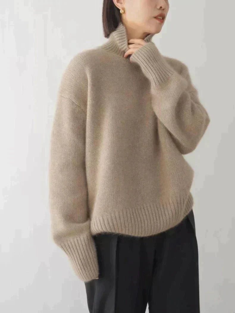 Women turtleneck sweater relaxed fit in beige knit