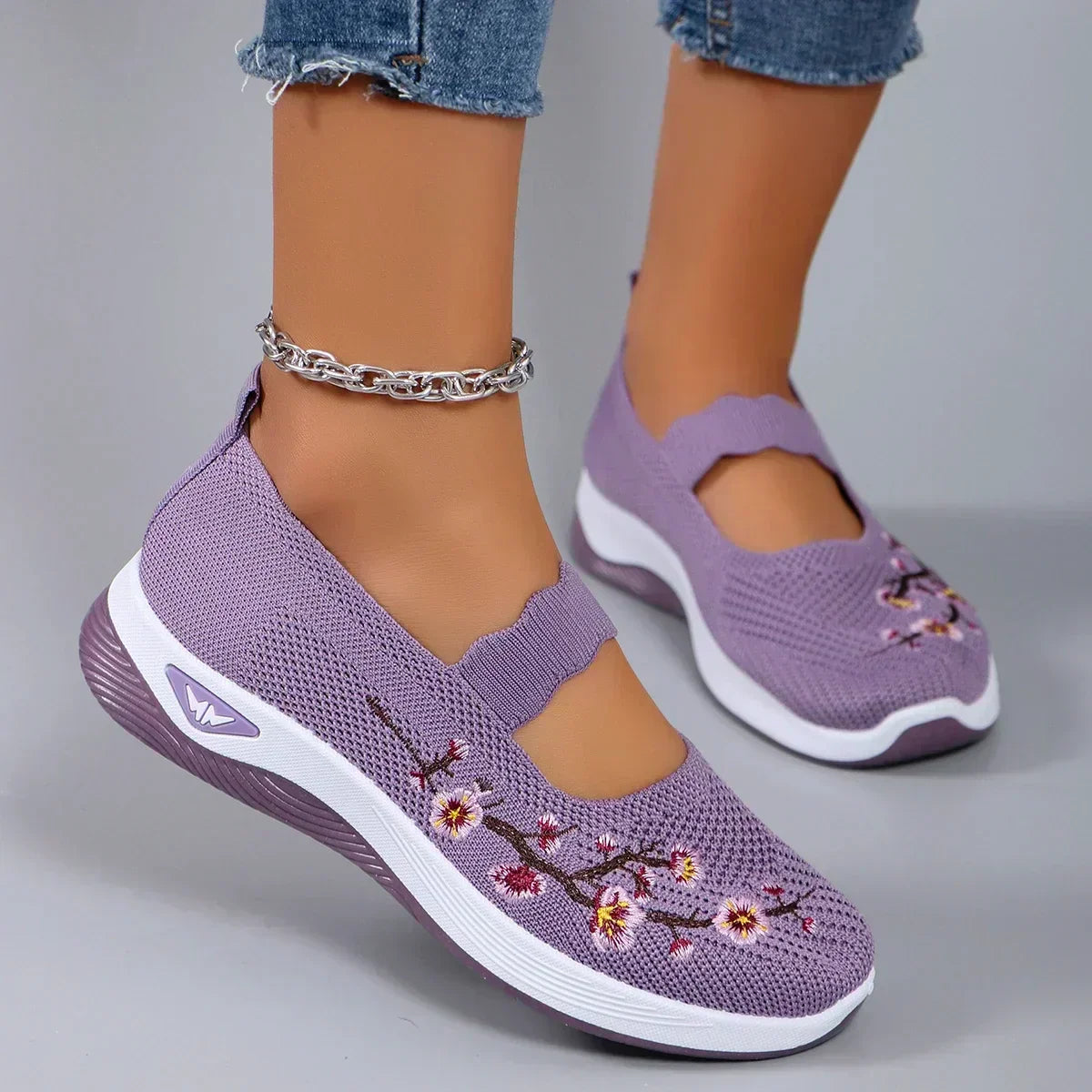 Orthopedic Shoes Women Lightweight Breathable Cushioned Support