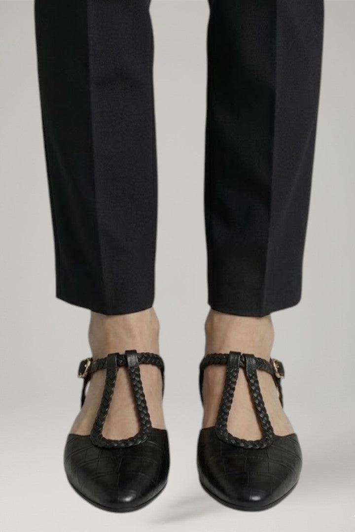 Women Leather T-Strap Flat Shoes Buckle