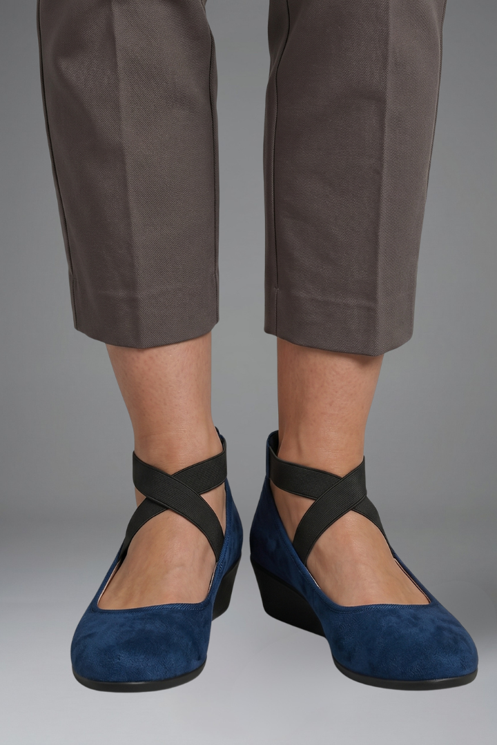 Kestrel | Women's Orthopaedic Flat Shoes | Slip-On, Elastic Strap | Everyday