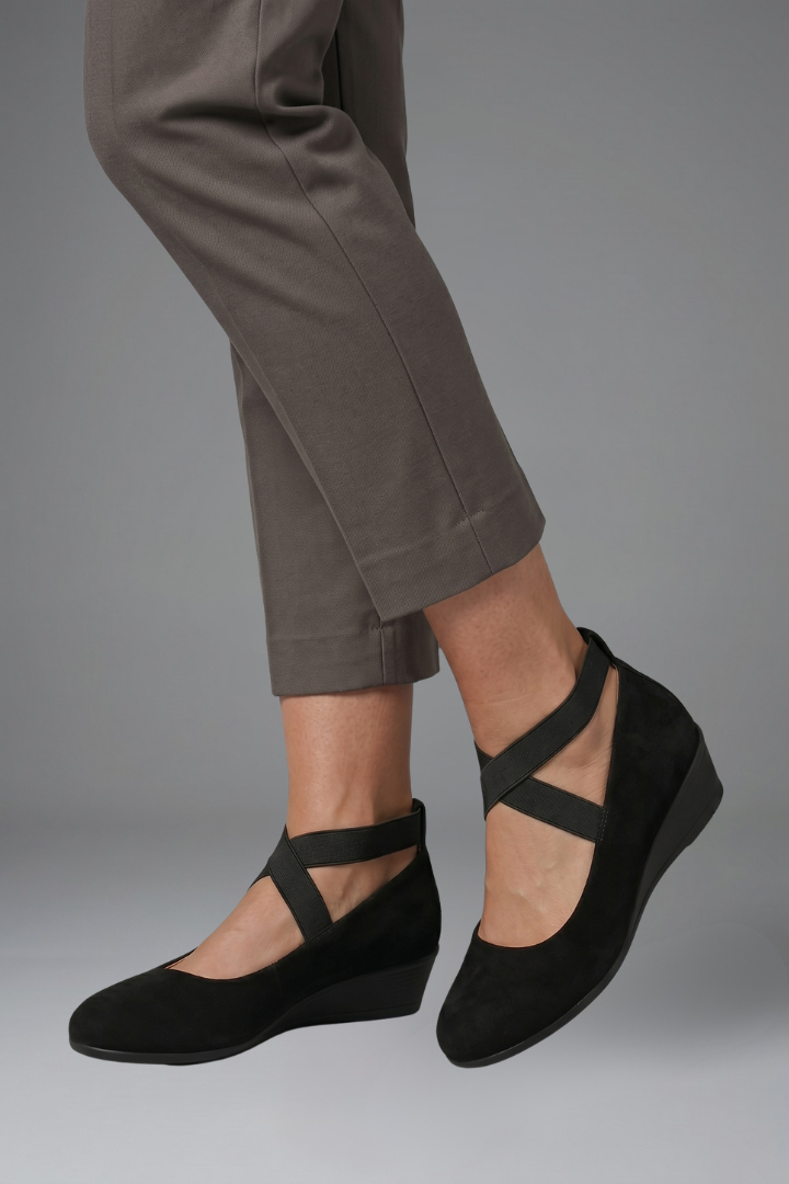 Kestrel | Women's Orthopaedic Flat Shoes | Slip-On, Elastic Strap | Everyday