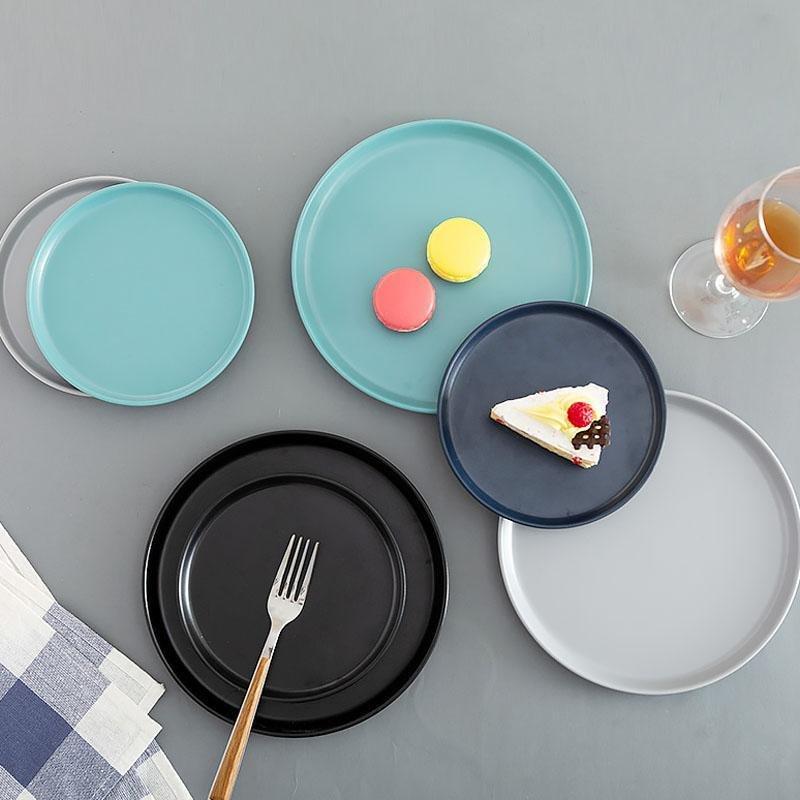Ondina | Melamine Dinnerware Set | 16-Piece Farm Style | Gray, Black, Green