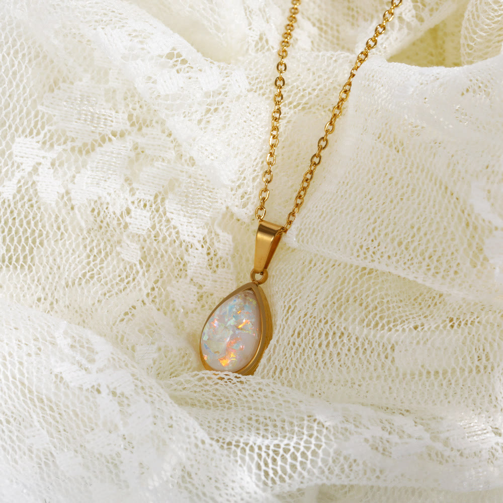 Amara | Opal Drop Pendant Necklace | 18K Gold, Natural Opal | Minimalist