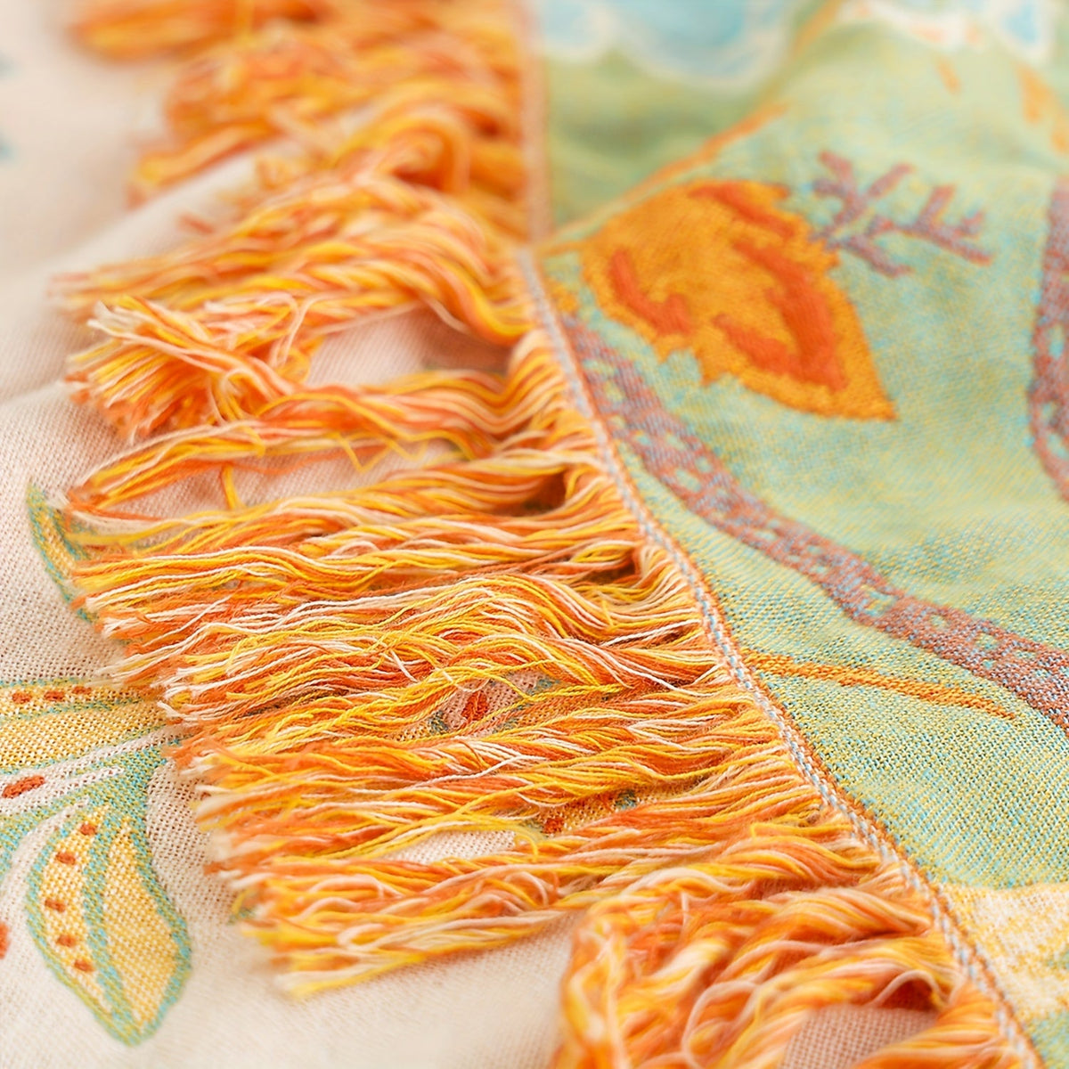 Nina | Throw Blanket | Bohemian Cotton, Tassel, Floral | Cream White, 200x230cm