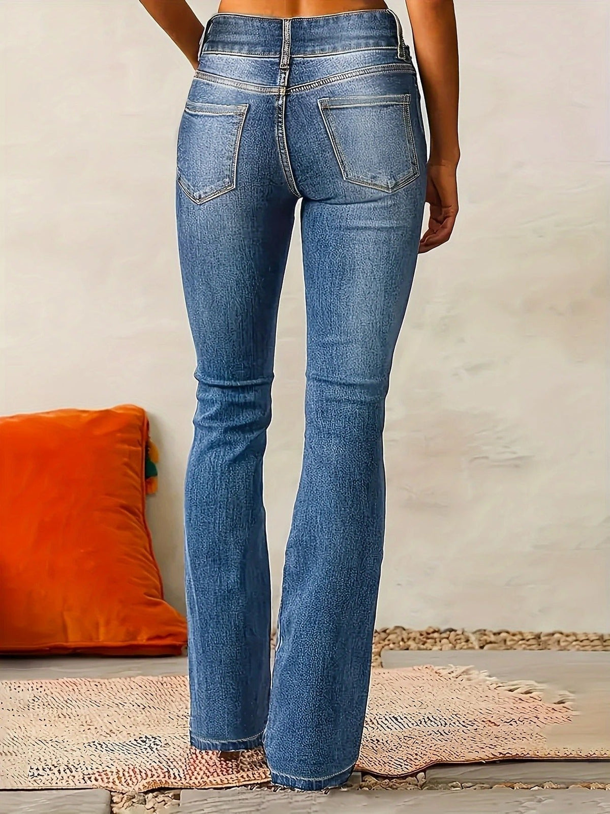 Ximena | Women's Flared Jeans | High Waist, Figure-Hugging Fit | Blue