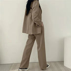 Ondine | Women's Blazer & Straight-Leg Trouser Set | Solid Color