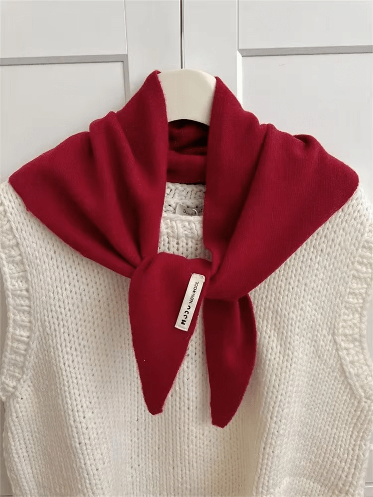 Anouk | Triangle Knit Scarf | Wool Blend, Versatile & Warm | Women's