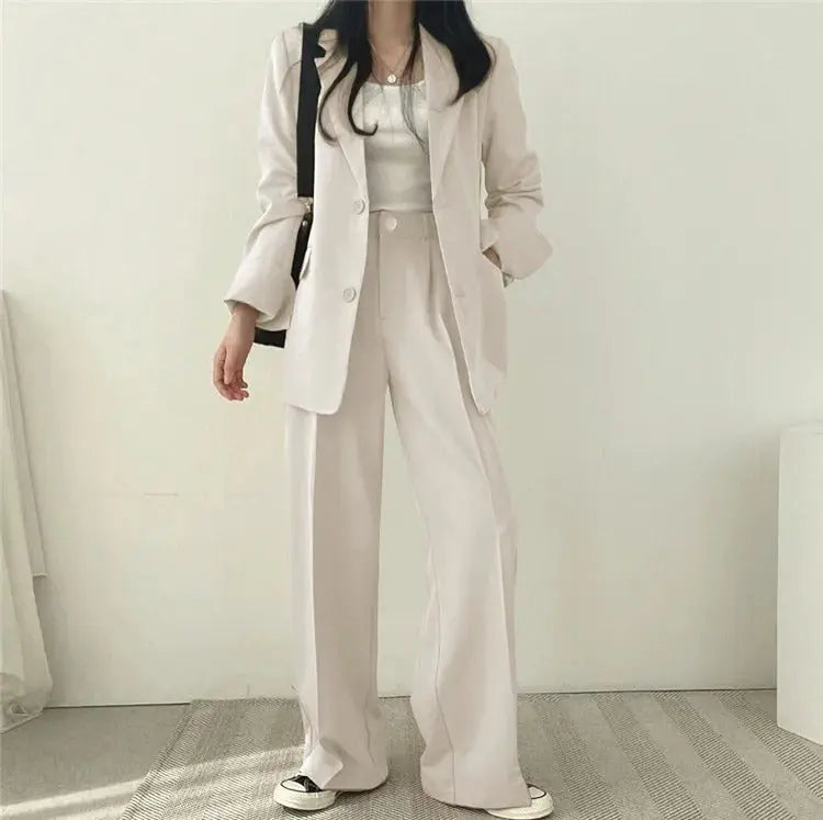 Ondine | Women's Blazer & Straight-Leg Trouser Set | Solid Color